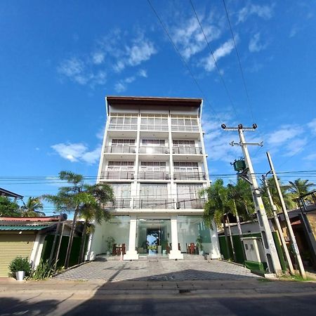 Beverly Beach Негомбо Екстер'єр фото
